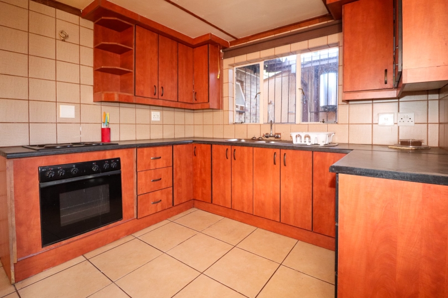 4 Bedroom Property for Sale in Flimieda North West
